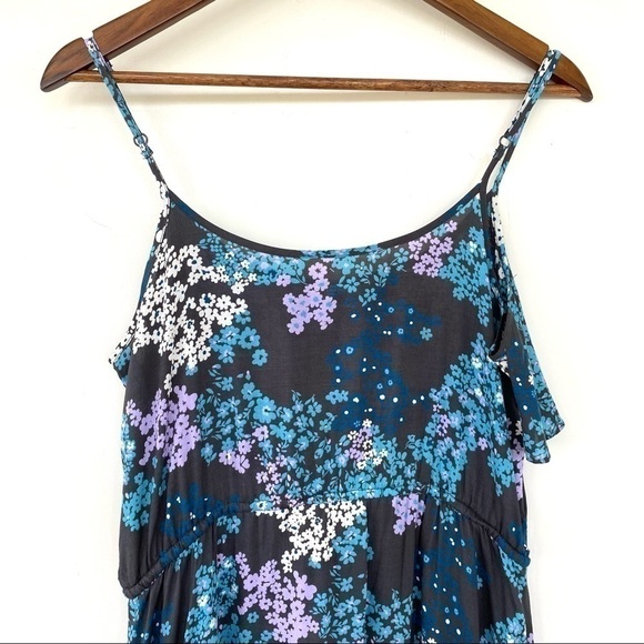 Banana Republic mini dress with ruffle in floral  print - Picture 4 of 12